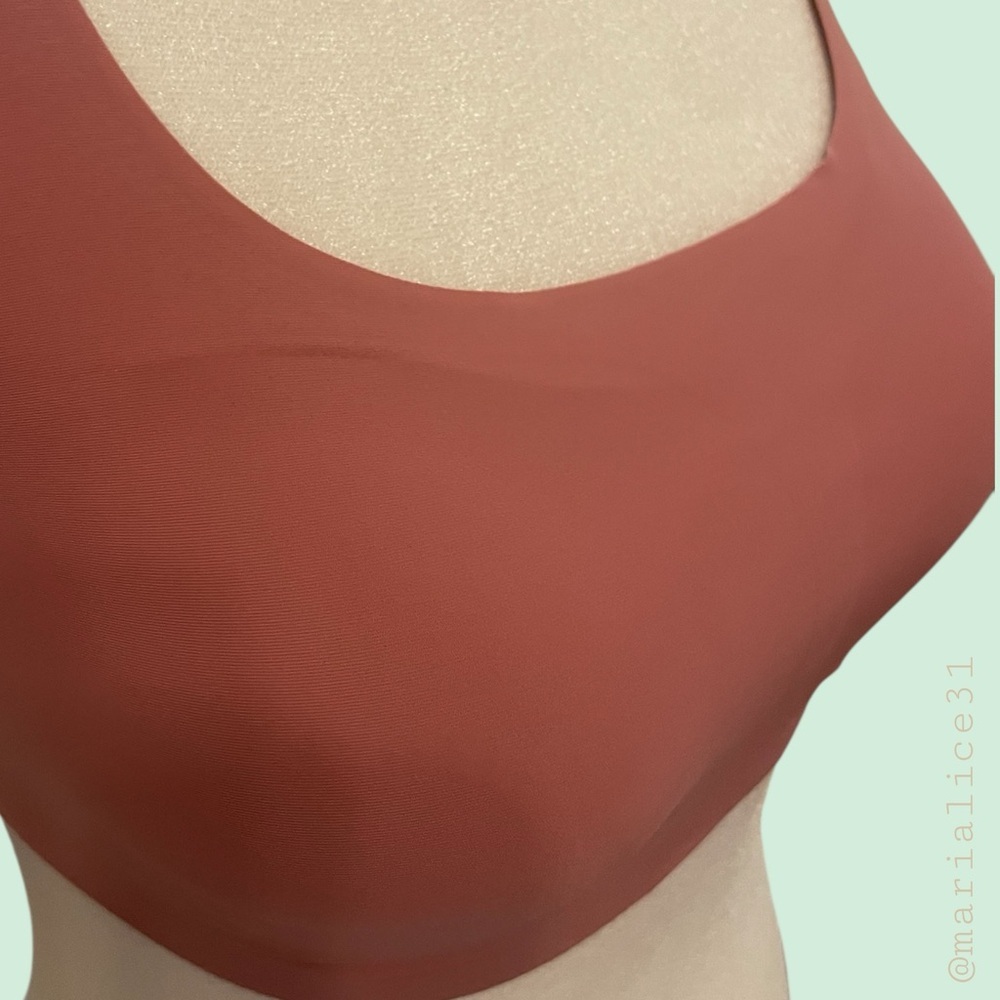 GapBody Bonded Square-Neck Seamless Lounge Bra. Wireless. Pink. Large. NWT. - Picture 10 of 11